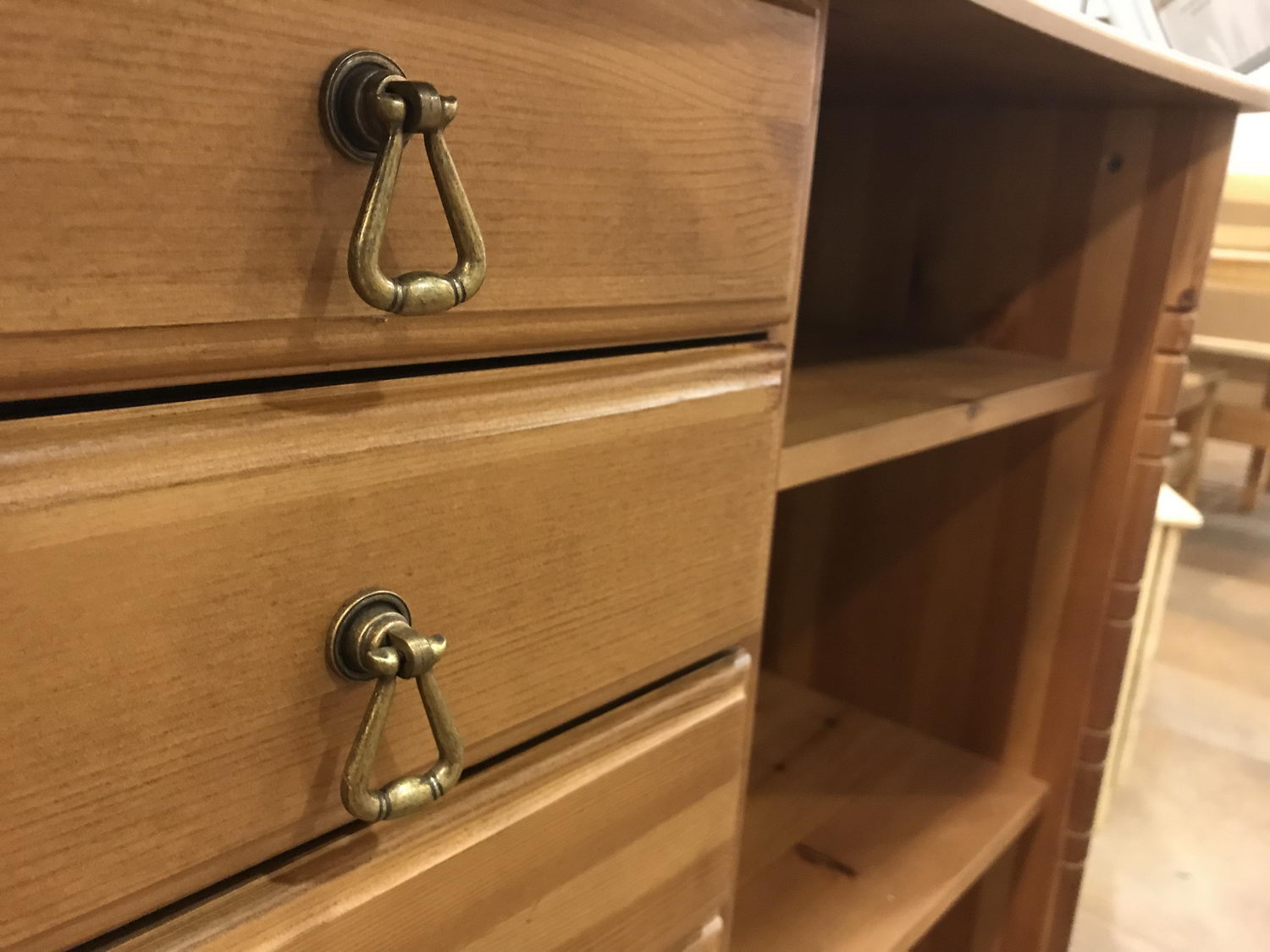   Стеллаж с 4 ящиками Айно  