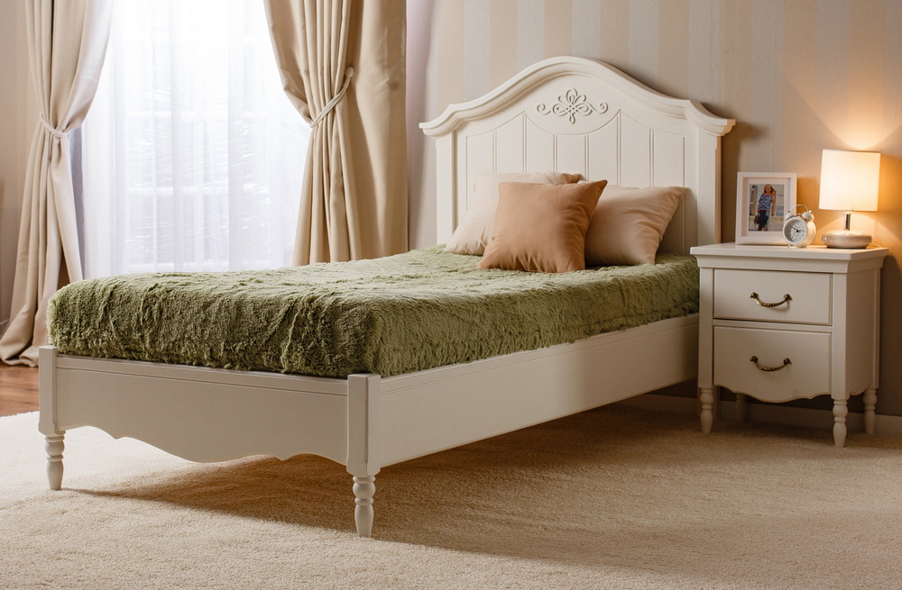 Кровать Айно №2 1800х2000