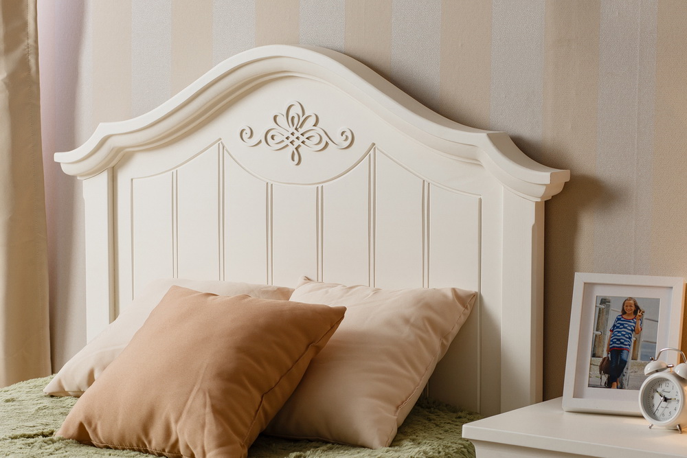 Кровать Айно №2 1800х2000