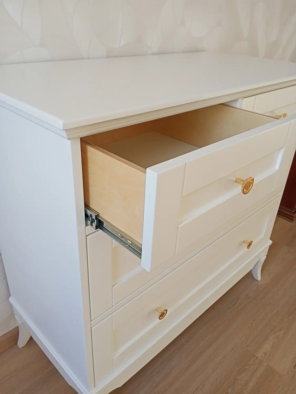 Комод белый "Римини" с 4 ящиками