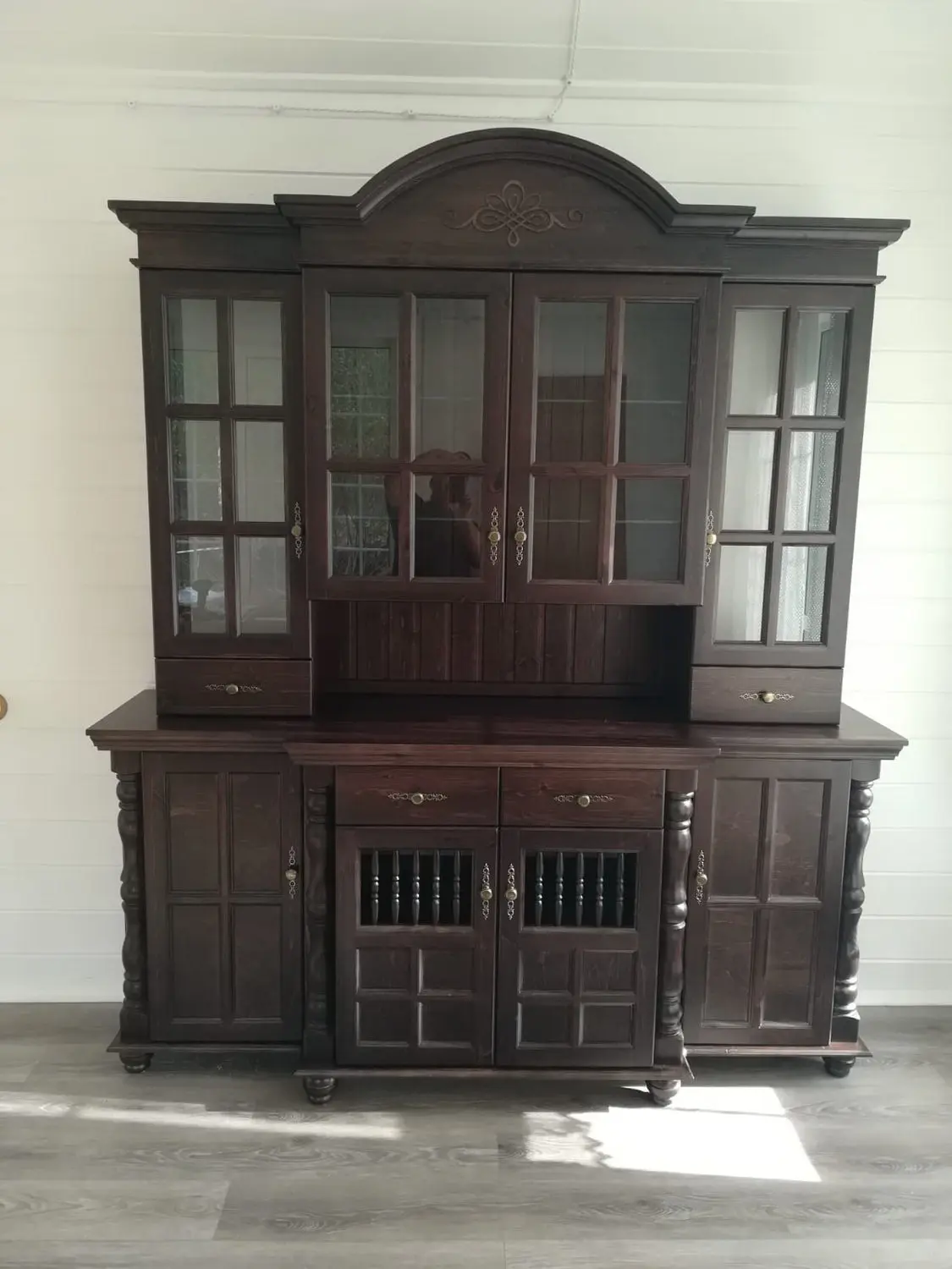 Сервант Валенсия 2-73 сосна