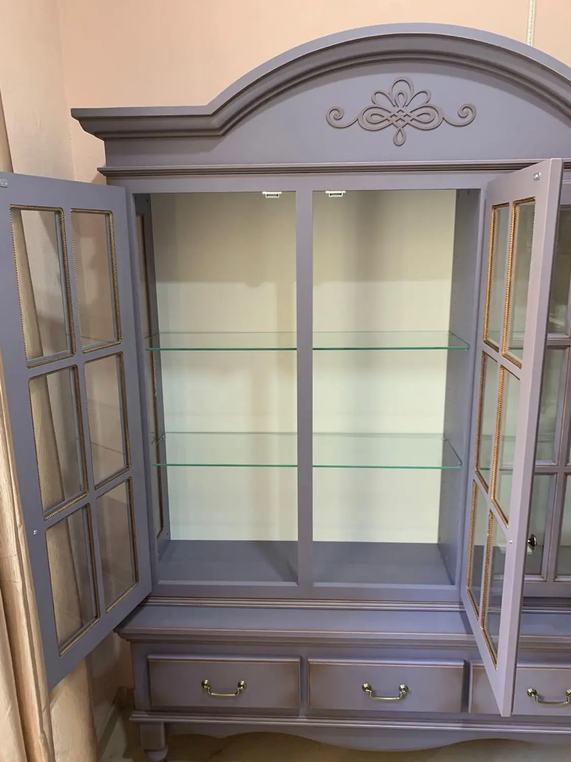 Сервант Валенсия 2-32 сосна