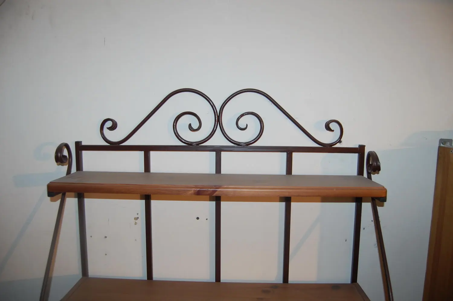 Граверса Валенсия 2-46 кованая,  сосна