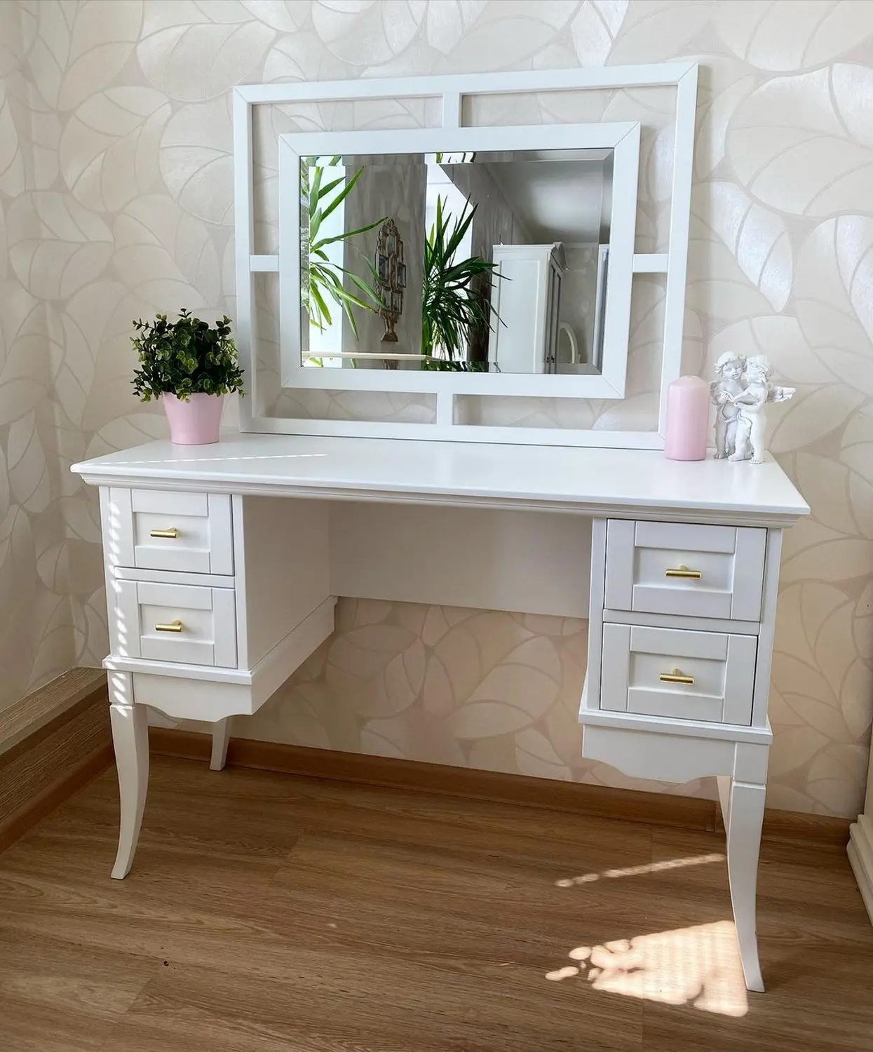 Стол Дамский 4 ящика