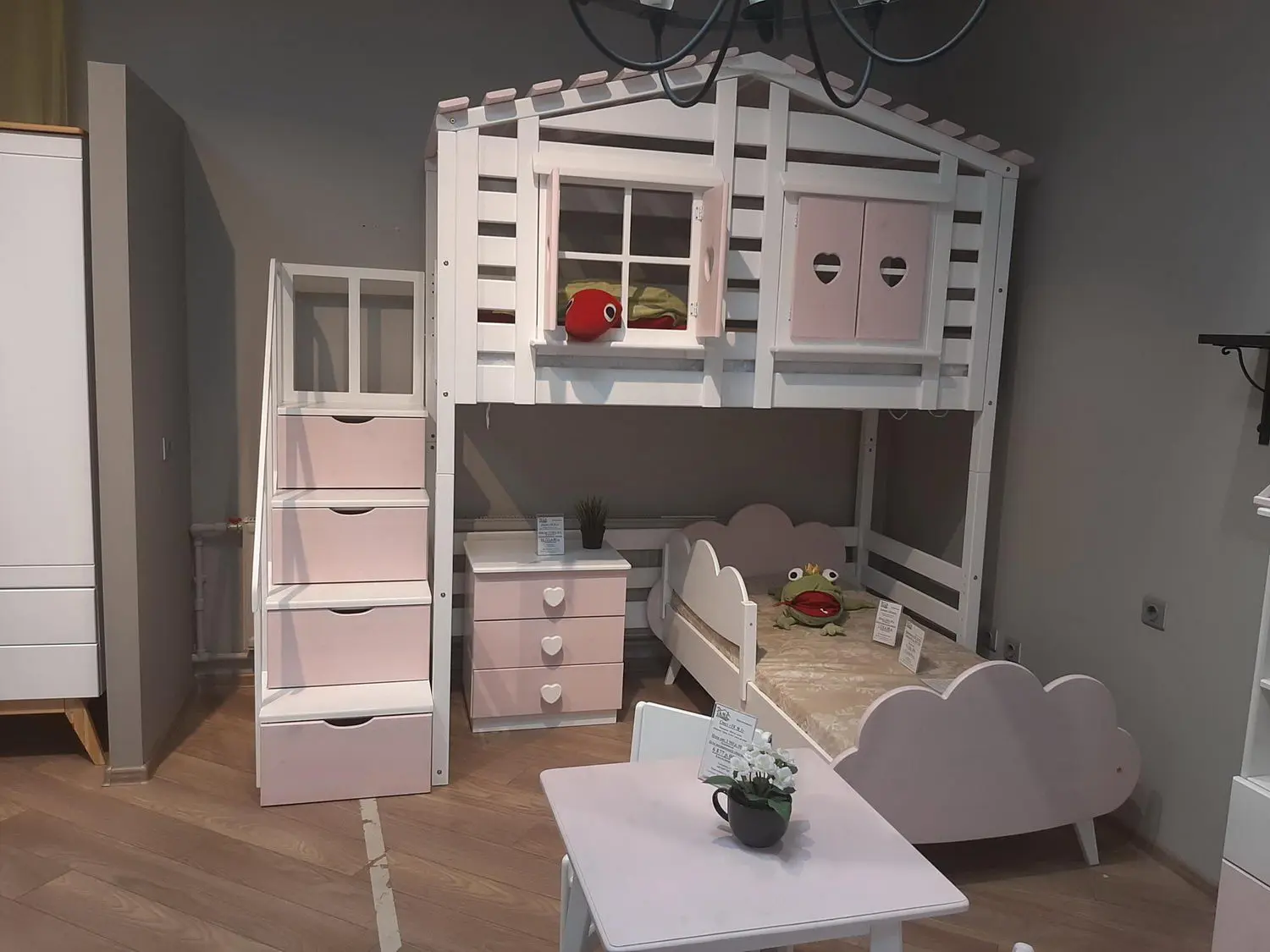 Кровать В-яр ТК №13  800х1800