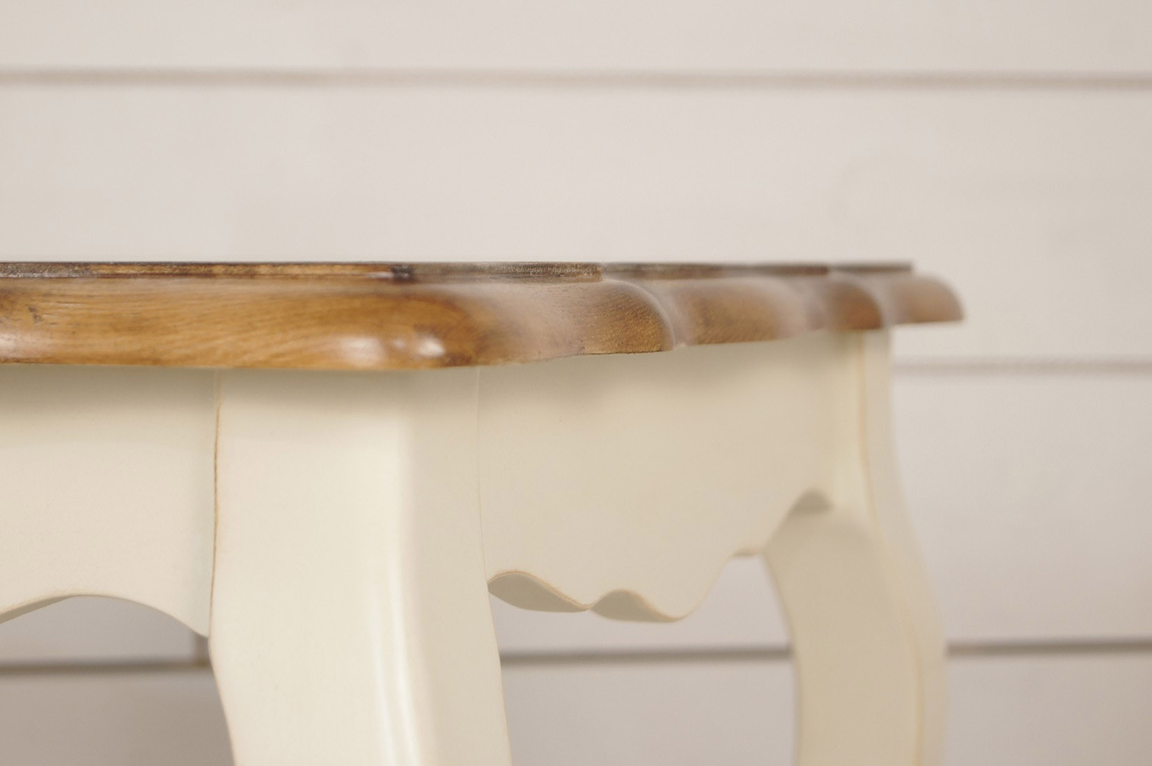 Бежевая консоль массив дерева "Leontina" малая