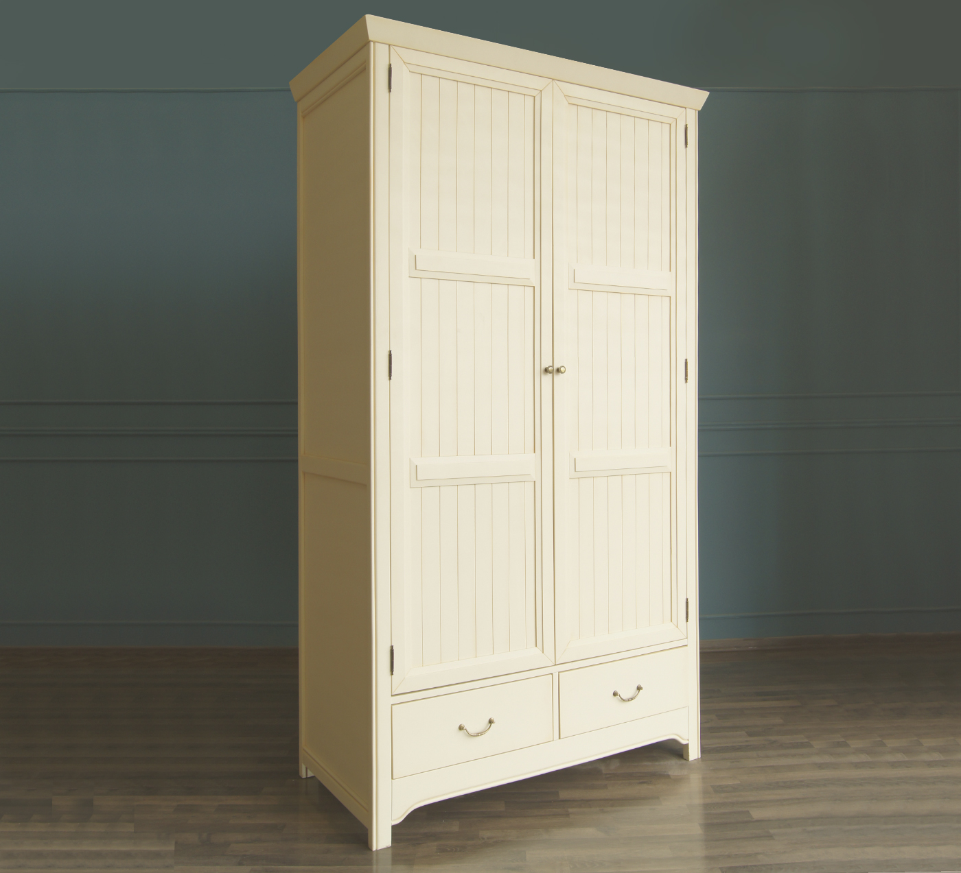 Бежeвый двухстворчатый шкаф "Olivia"