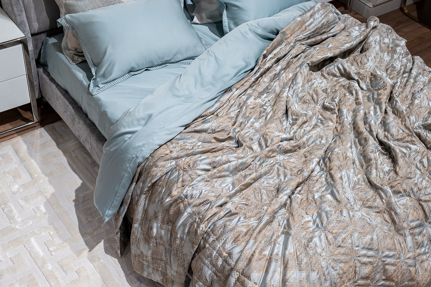 121GD-14604 Покрывало Bromley Art Deco 260*260 со стежкой