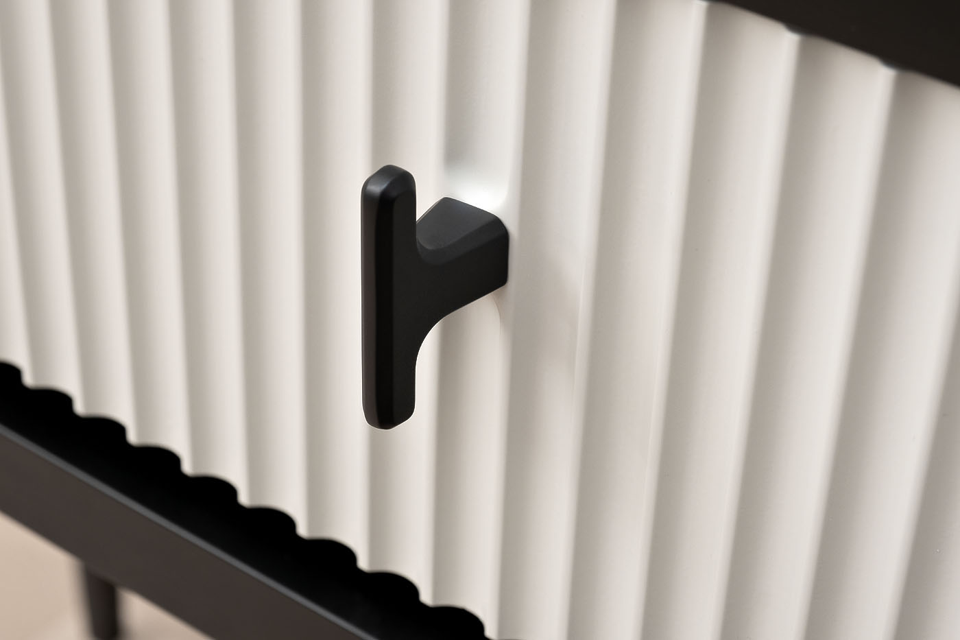 GD-00006 Консоль Este черно/серая 109*40*80см