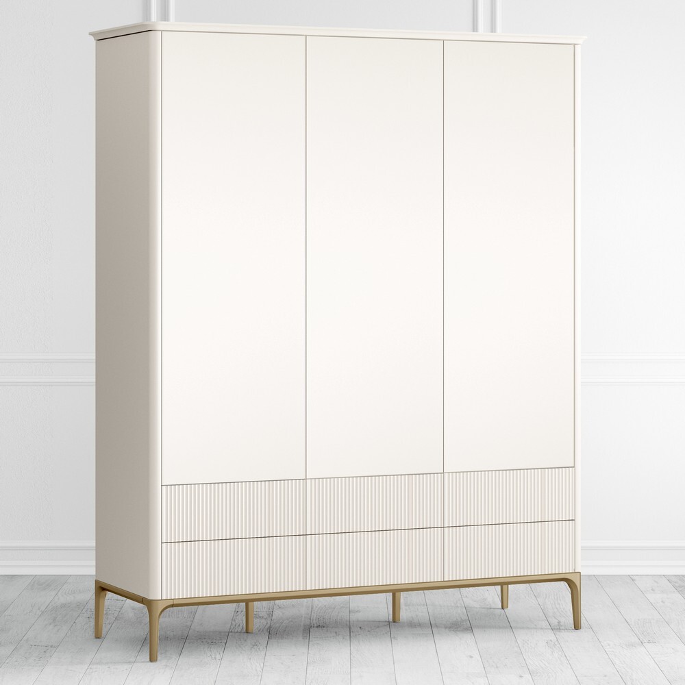 Шкаф 3 двери 