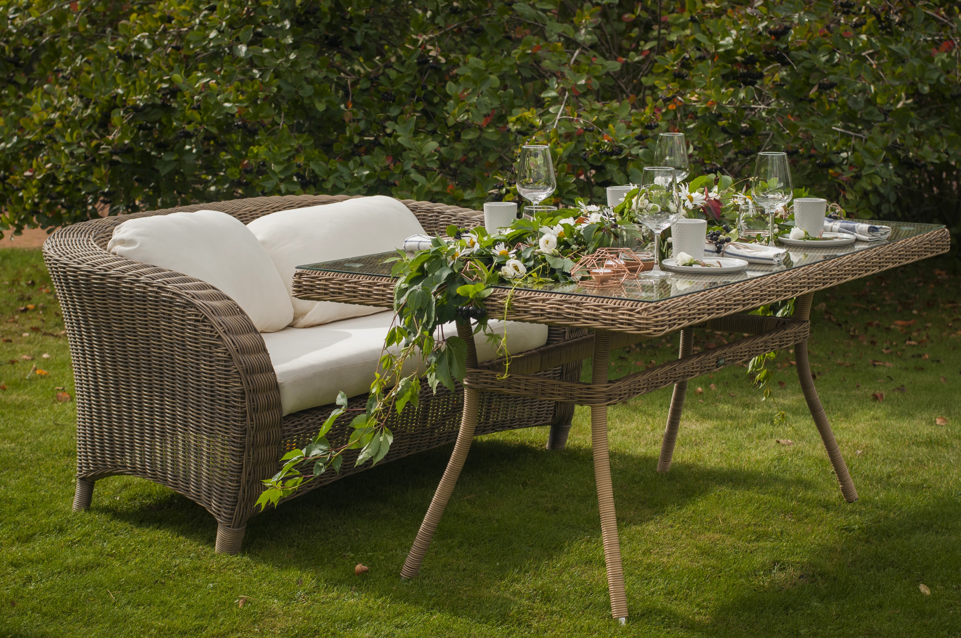 "Латтини" плетеный стол из искусственного ротанга 160х90см, цвет соломенный