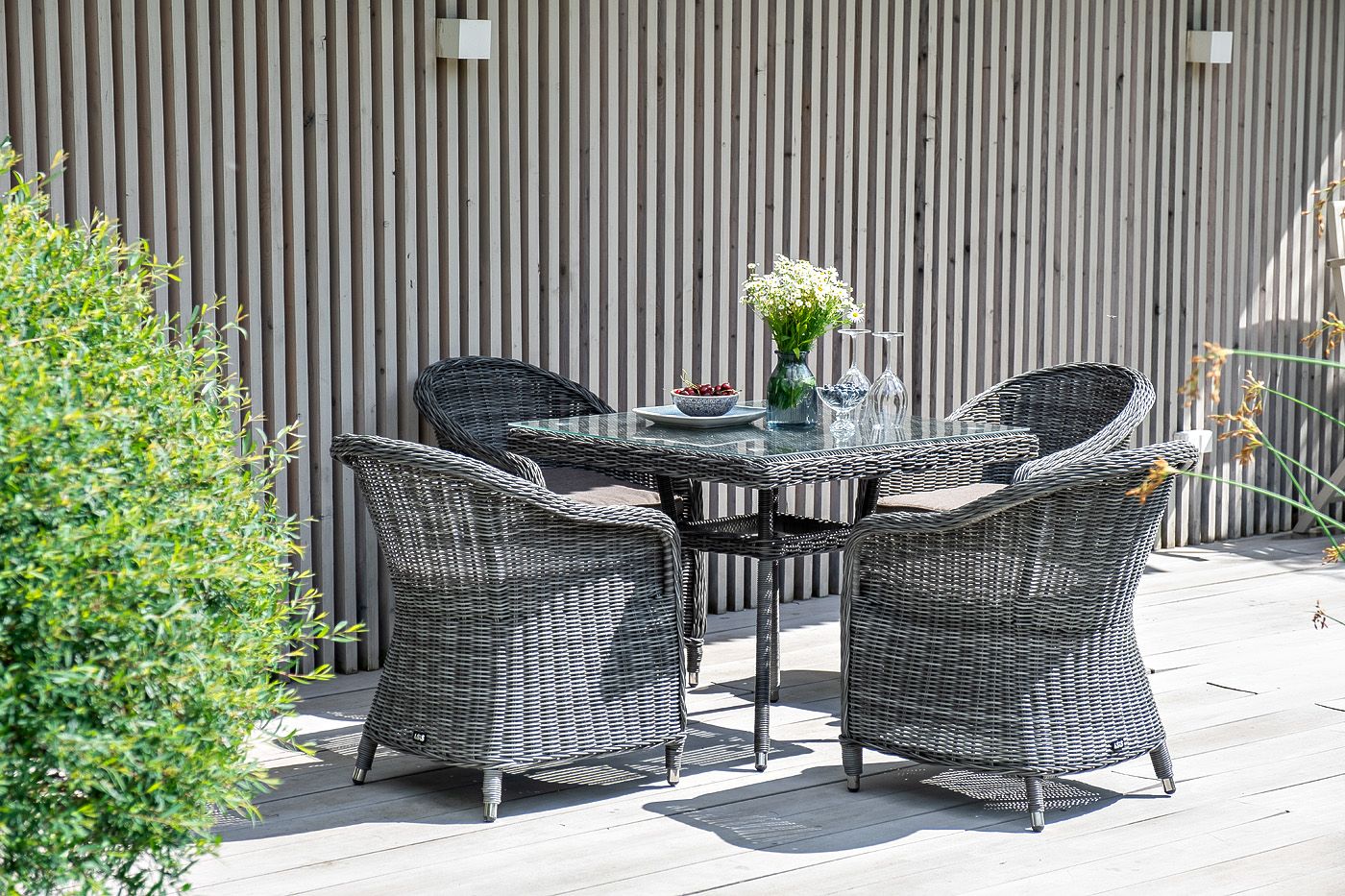 "Равенс" плетеное кресло из искусственного ротанга, цвет графит