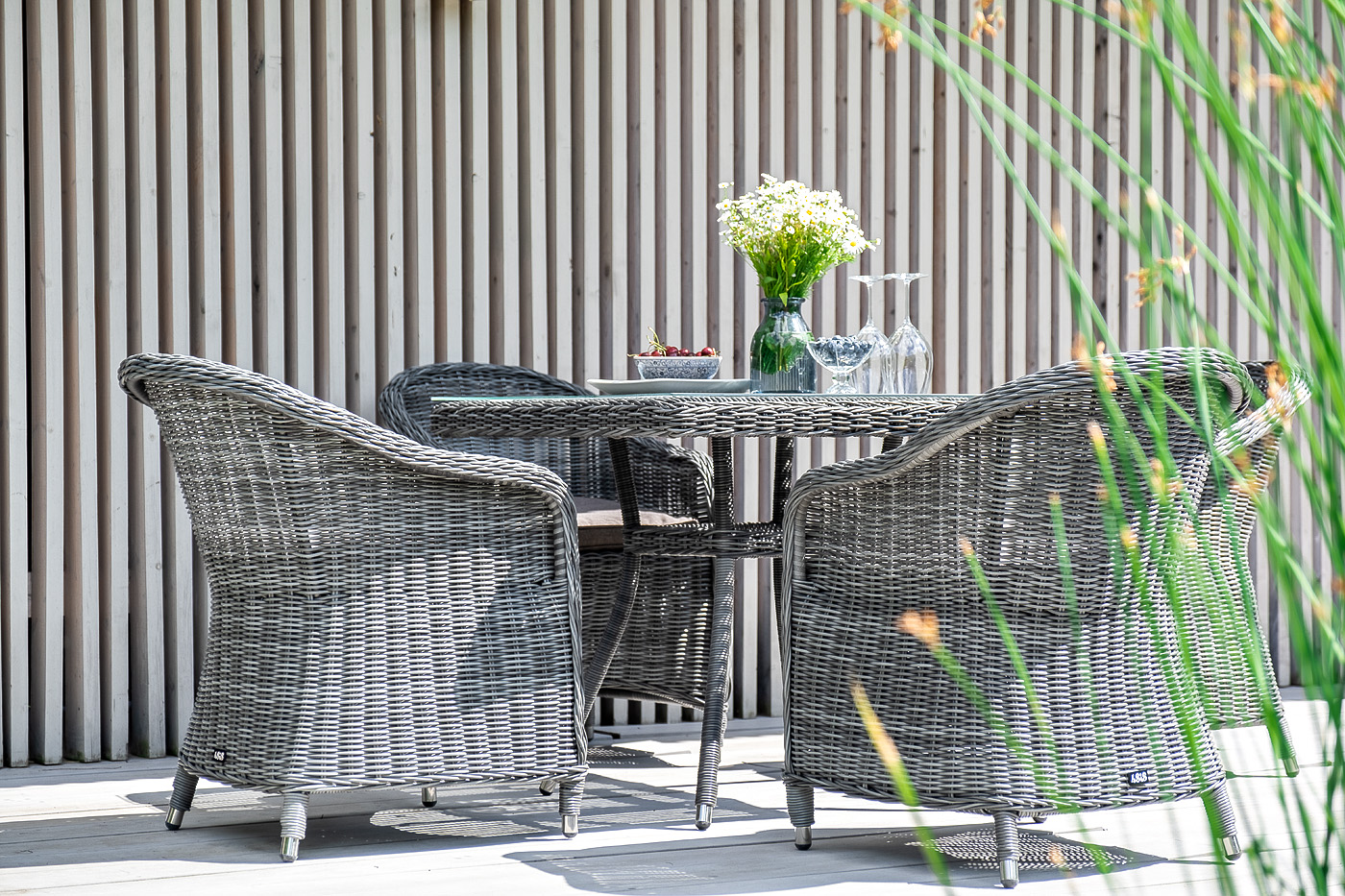 "Равенс" плетеное кресло из искусственного ротанга, цвет графит