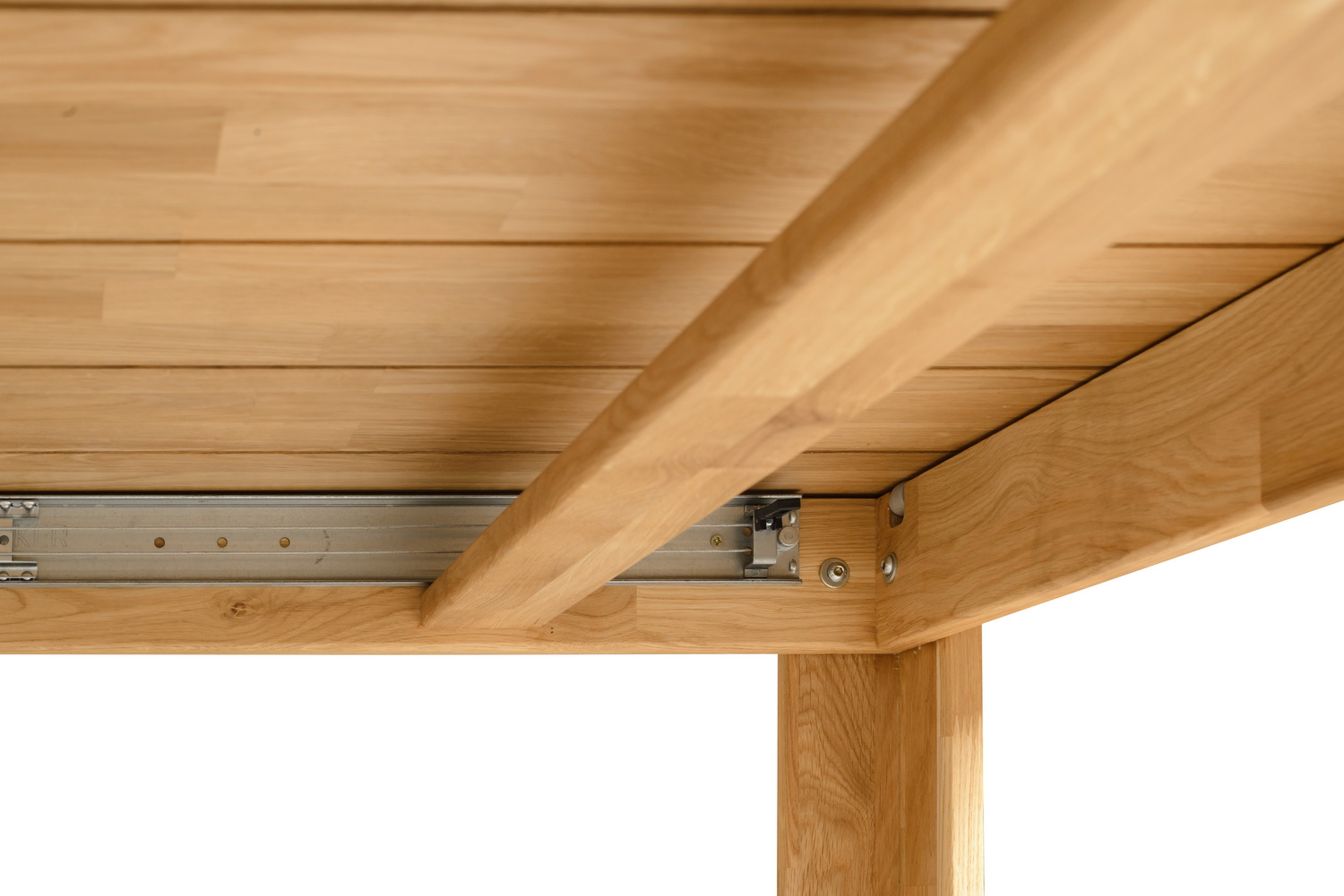 Стол обеденный раздвижной "L2"1400/2000