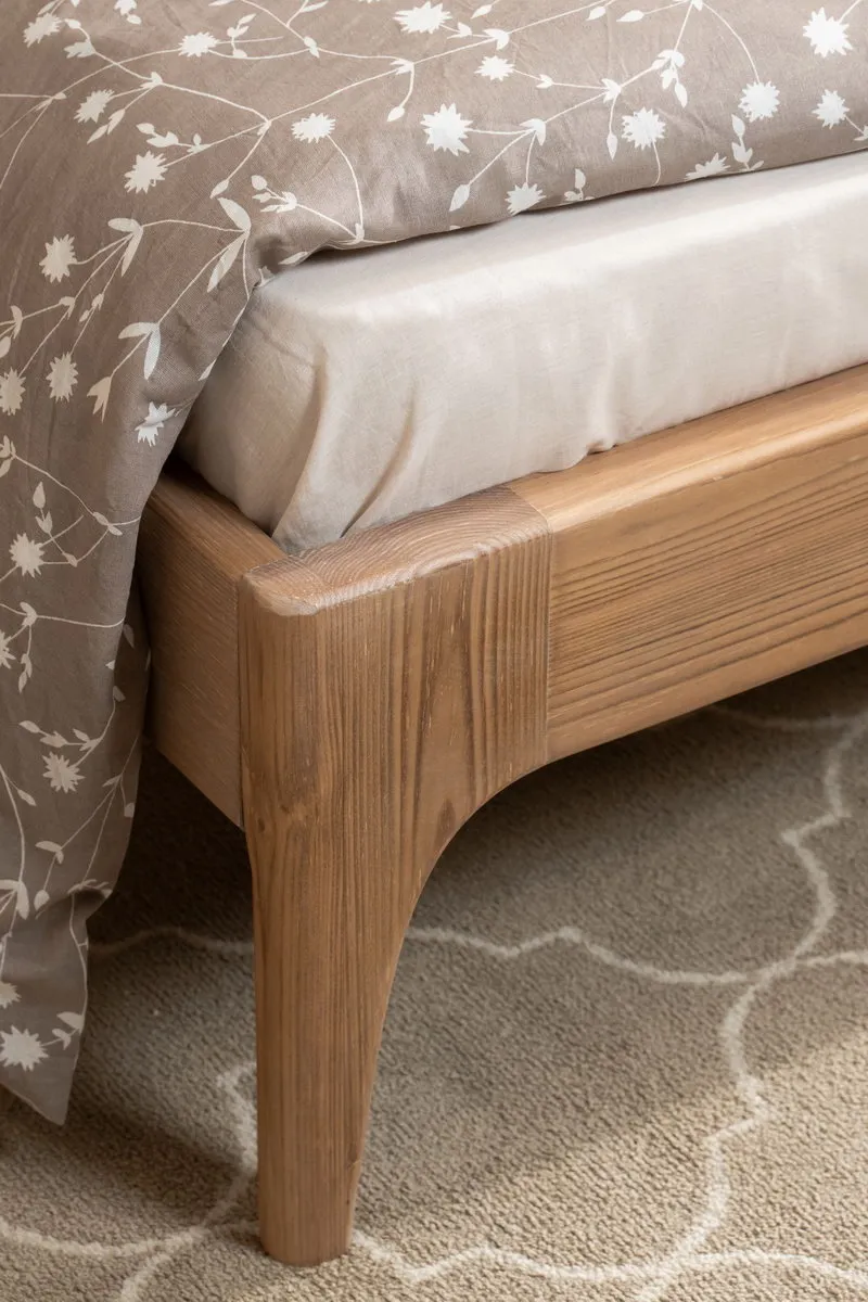   Кровать деревянная Грета №22 1400х2000  